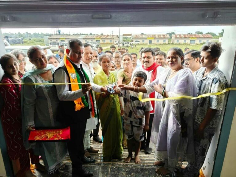 उपमुख्यमंत्री श्री विजय शर्मा ने बस्तर में किया रेडी-टू-ईट इकाई का उद्घाटन…